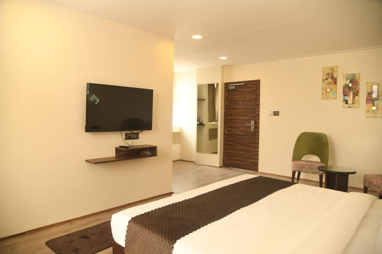 Cloud Social Hotel Shillong Luaran gambar